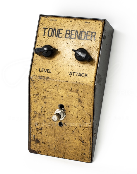 1965-sola-sound-tone-bender-mki-australian-02_53375905870_o.jpg